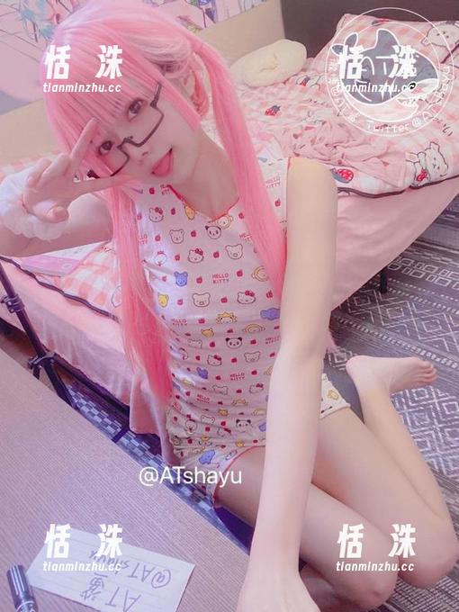 AT鲨带你嗨翻足球宝贝，怎么办？下载一份造访的照片吧！