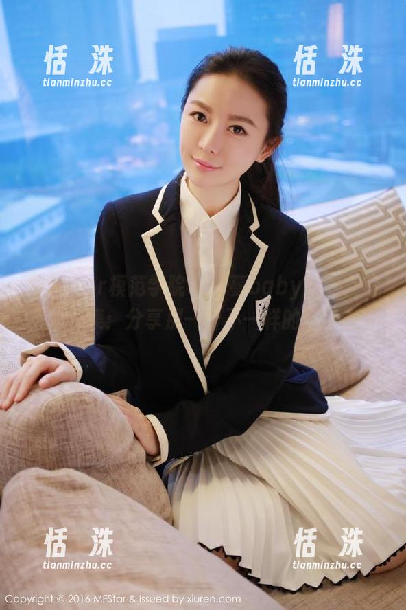 MFStar模范学院 - 佟蔓baby的修女写真集：分享那一份不一样的宁静