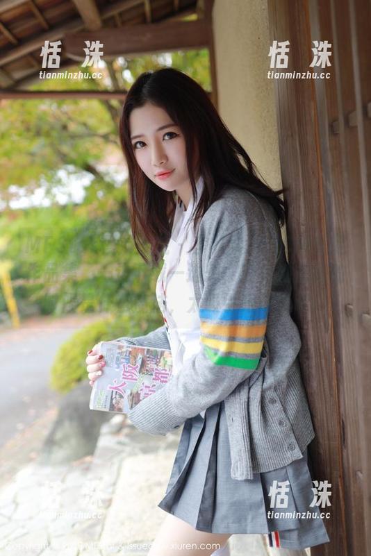 MFStar模范学院 - 李雅柔182CM美足作品集，一边下载一边想，究竟她走路的时候是什么魔法，太吸引眼球了吧！