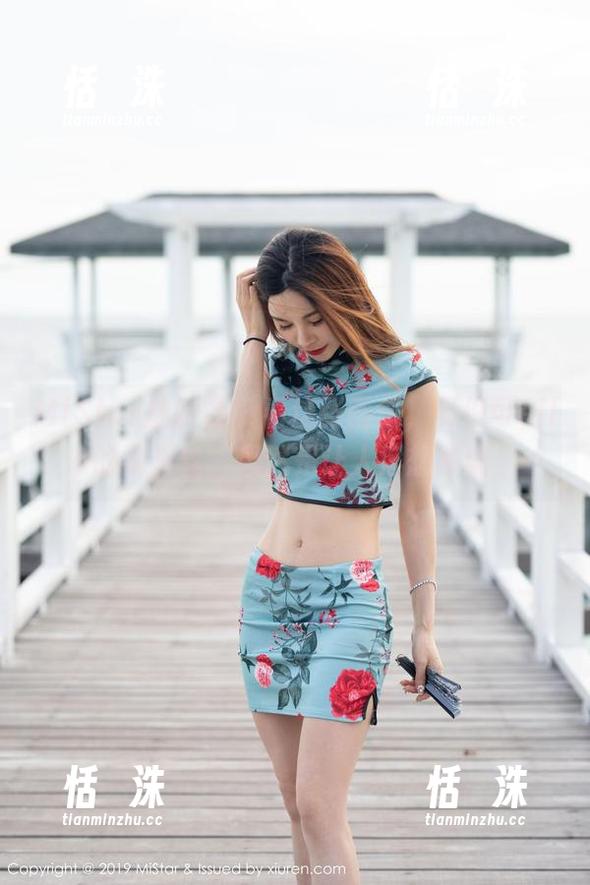 MiStar魅妍社 - 看这张画像，夏倪可ella的裤里丝，果然是让人浮想联翩。
