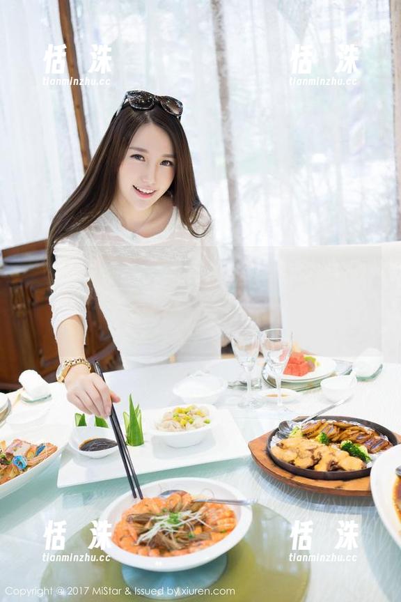 MiStar魅妍社 - 图片时间，糯美子Mini用裤里丝挑战我的审美，果然是个冒险的选择。