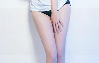 TuiGirl推女郎 – 大概这就是‘可爱’的另一种表现吧？看嘉宝贝儿的图片和作品，入迷了！