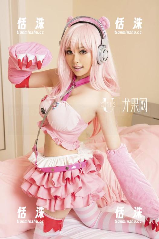 UGirls尤果网 - 混合着好奇和腼腆，慕羽茜的私拍内衣秀