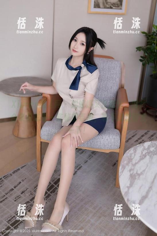 Xiuren秀人网 - 刘婷婷又出新作，图片合集里总有一些秘密氛围，等不及想研究一下！