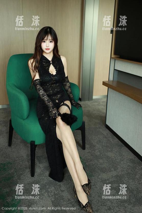 Xiuren秀人网 - 媛宝儿boa铁定是在网盘上藏了什么内幕，毕竟美腿作品太撩了！