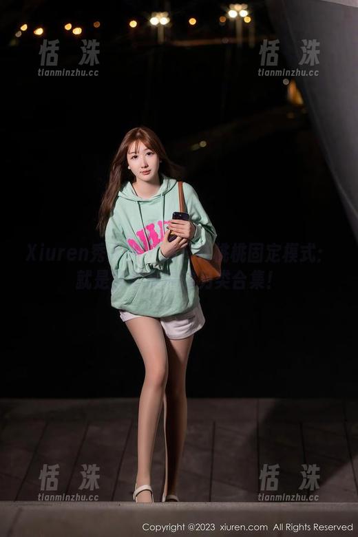 Xiuren秀人网 - 明日花桃桃固定模式：就是日常库中的另类合集！