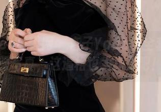 Xiuren秀人网 – 杏子Yada穿全套体操服写真，这逼格也太高了吧！