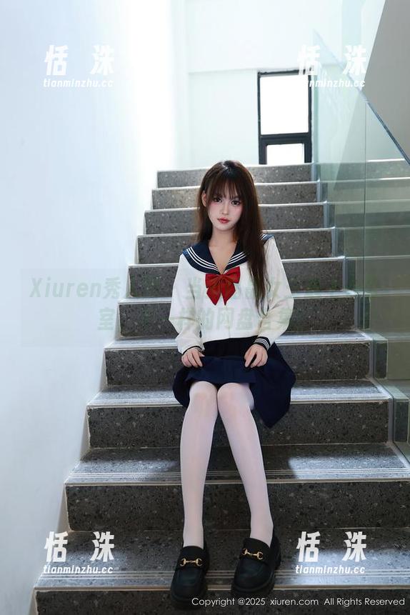 Xiuren秀人网 - 当邹晶晶女王遇上办公室，不一样的网盘合集！