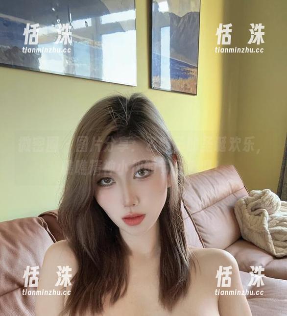 微密圈 - 图片分享：乙醇子的圣诞欢乐，瞧瞧精神小伙的节日造型！