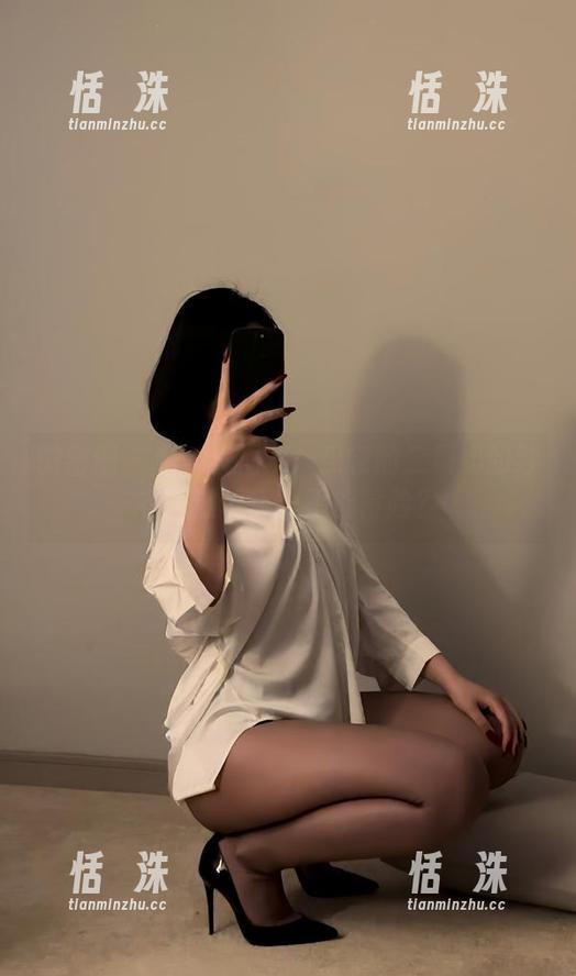 微密圈 - 私房大揭秘：保守的二舅妈的纱衣，谁说家里不能冒险？