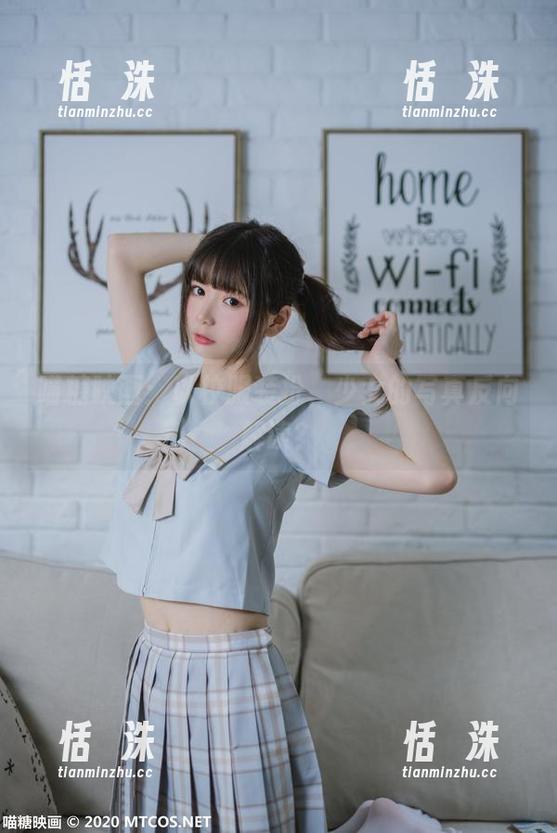 喵糖映画：以校服装扮，少女的写真反向解读？