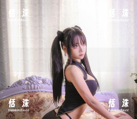 开放式在线窗口，邂逅“抱走莫子”的高清秘书魅惑
