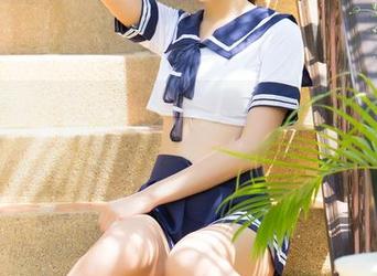 推女神 – 照片里的佟蔓，双马尾绑得那么完美，我应该去学学！