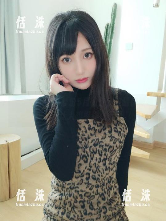 木之本果 木之本果的真爱粉5月图包,眼睛都被喂饱了,让人想继续往下看。