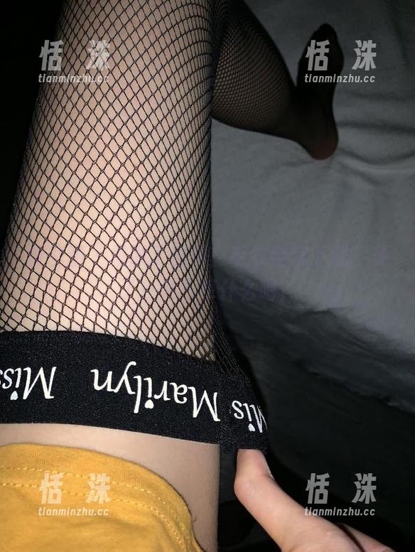 微密圈 - 桃脱了出场！毛衣全套下载，多了一件不算什么吧？