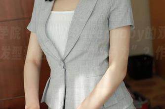 模范学院 – 柳侑绮Sevenbaby的双马尾：这发型背后是怎样的“马力”？作品集全新更新！