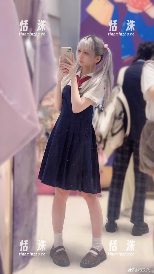清青琴玖的写真，在线时没准备好，就是‘哇，这么清纯！’