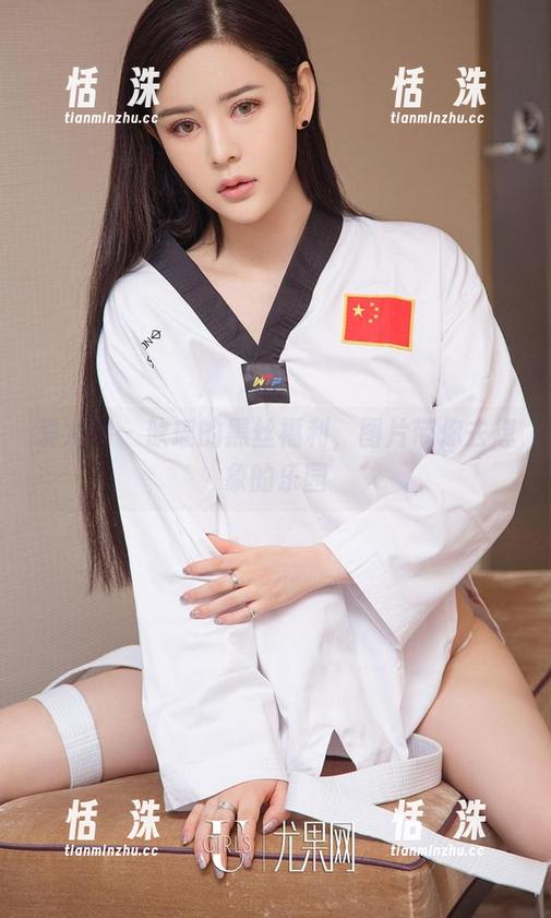 爱尤物 - 歆瑶的黑丝福利，图片带你去想象的乐园