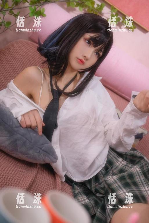 女神选手：疾走可可全集，下载起来，别让美丽溜走哦！