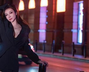 秀人网 – 从短裤看人生：子纯儿Annie的套图潜力股！