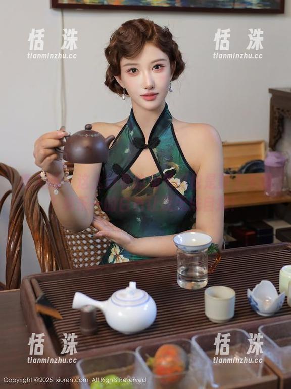 秀人网 - 这么好看的免费图包是要上天吗？林乐一的白色让我无法自拔！