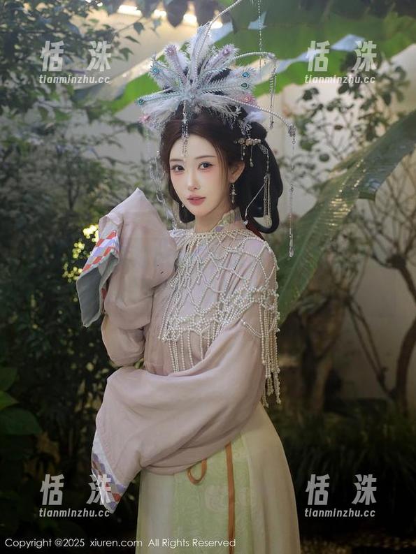 秀人网 - 沐沐baby兔女郎写真集，让我提醒你：保持冷静。
