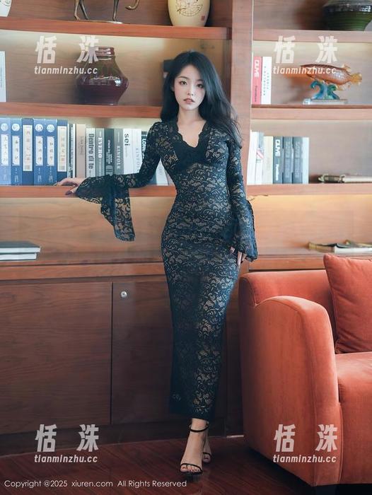 秀人网 - 王馨瑶Yanni的女王写真，不说被我迷住的那一瞬，先来点分享