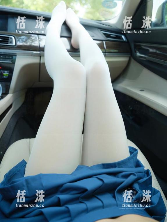 紧急企划 - 连体衣的穿搭，也能引爆私拍新风潮，樱樱樱可这组原图，让我忍不住想多个赞！