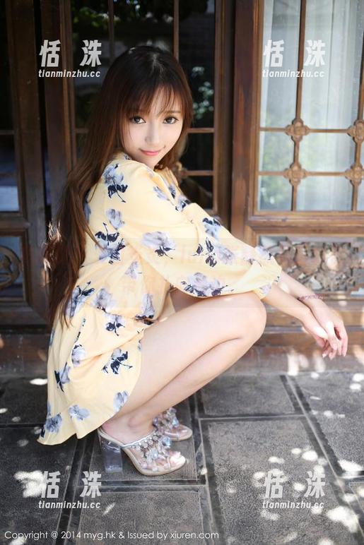 美媛馆 - 夏日炎炎，luna张静燕私房图包带你扑向海边。