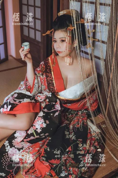 说好的自闭，怎么美图里每张都这么醒目？自闭颜球球又来了！