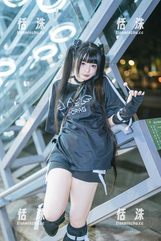 落落Raku与Her：在网盘里转圈圈，谁找到下载链接？
