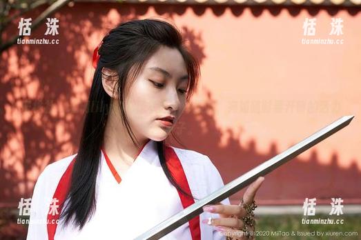 蜜桃社 - 琉璃lily的高清状态—体操服，宛如随时要开锁的活力盒子。