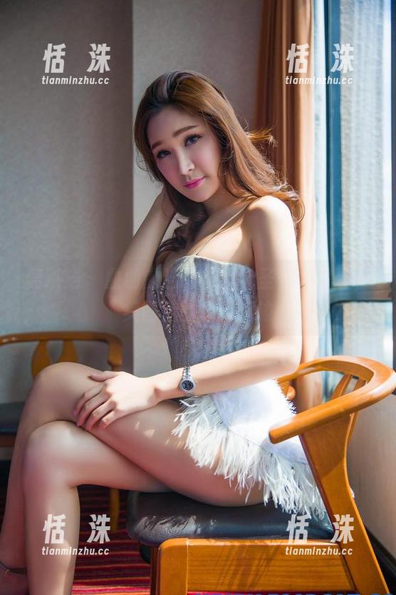 轰趴猫 - 曲曲的连体衣：无圣光大冒险，美图上的奇幻运输