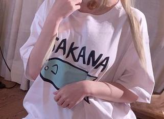 阴晴不定的周六，阿薰kaOri和小薰的套图就是这样的随机