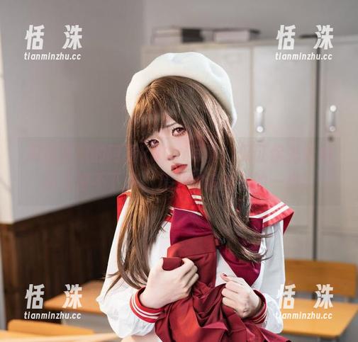 银镜伊织的阿薰kaOri写真，保证你光看封面就停不下来，几乎和追剧有的一拼！