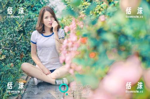 青豆客 - 歆小兔chobits，夏日的高清原图简单就戳中了我的内心